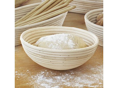 Panier d'Apprêt Banneton en Canne 9 Pouces avec Grattoir, Lame et Doublure (Populaire)